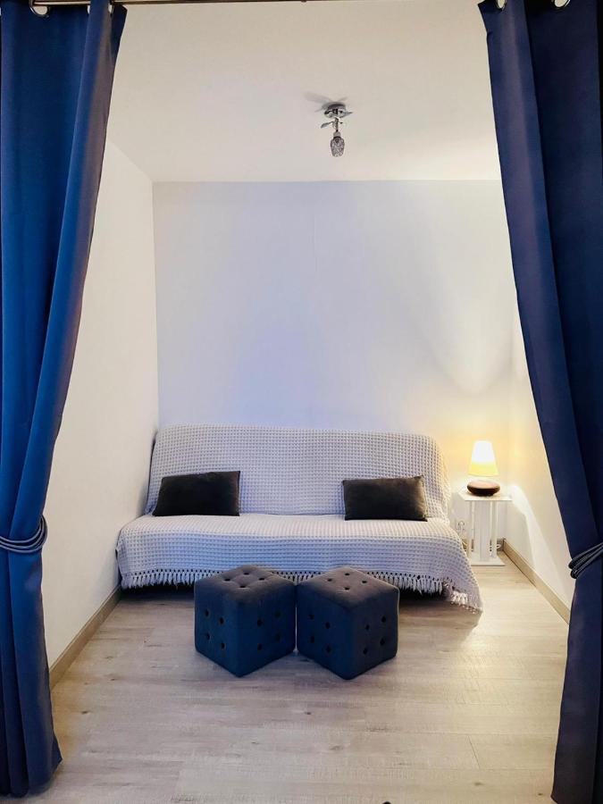 Appartement 2 Pieces A Кабур Екстериор снимка