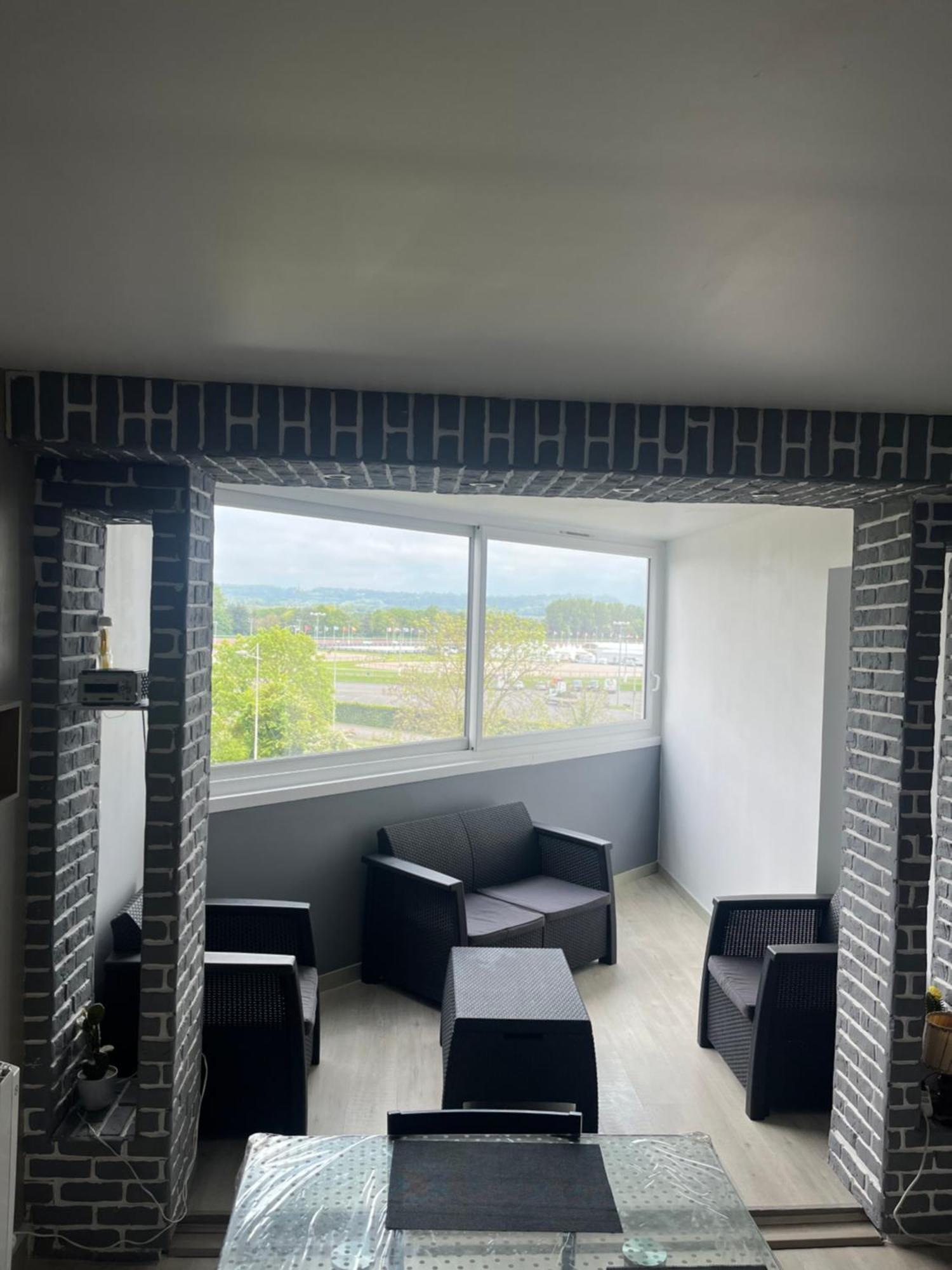 Appartement 2 Pieces A Кабур Екстериор снимка